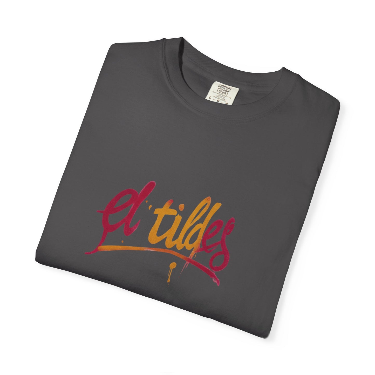 Camiseta colorida teñida con diseño de 'El Tilde', camiseta casual unisex
