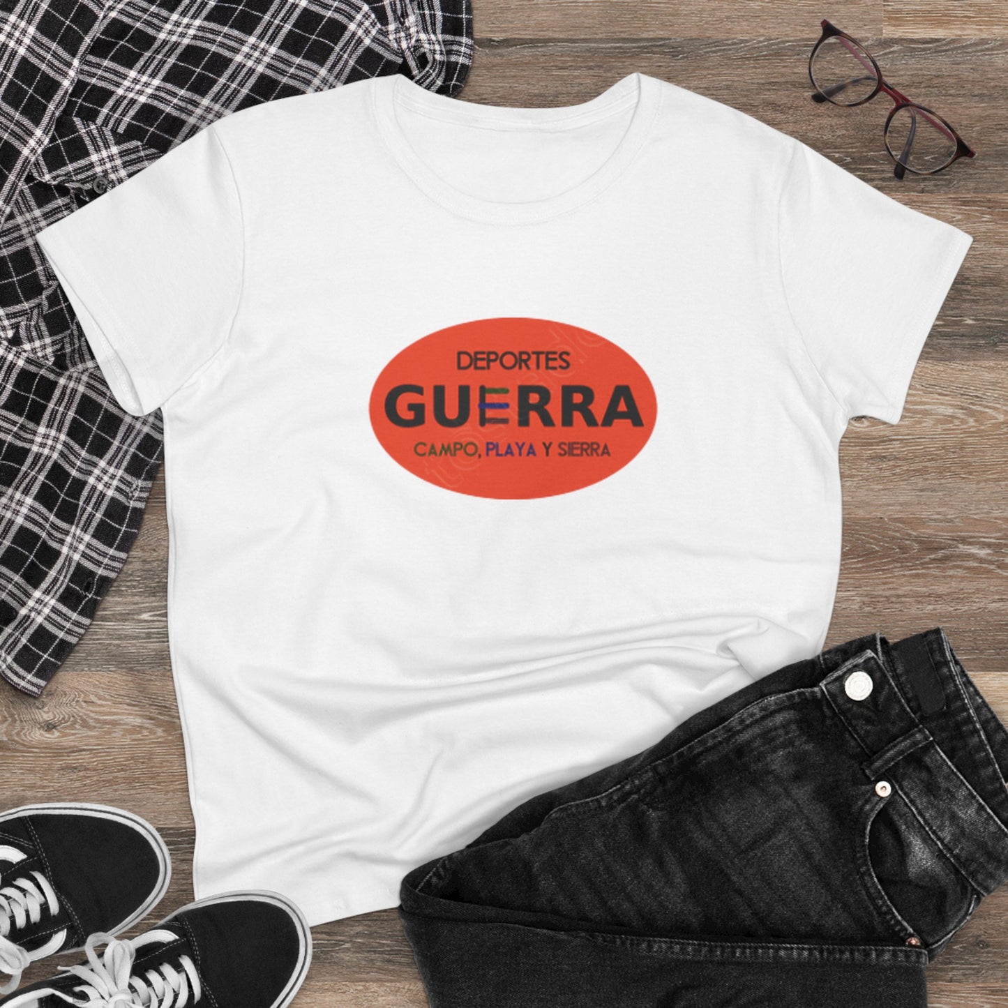 Camiseta para Mujeres de "Deportes Guerra" estilo Vintage