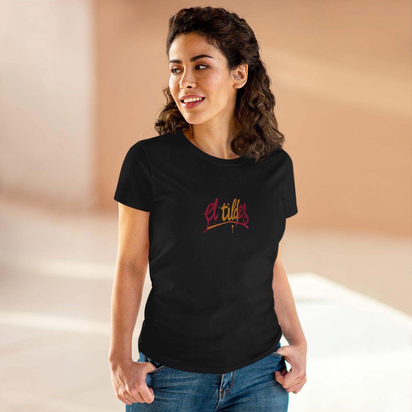 Camiseta elegante para mujer con cita inspiradora "El Tildes" Estilo Vintage